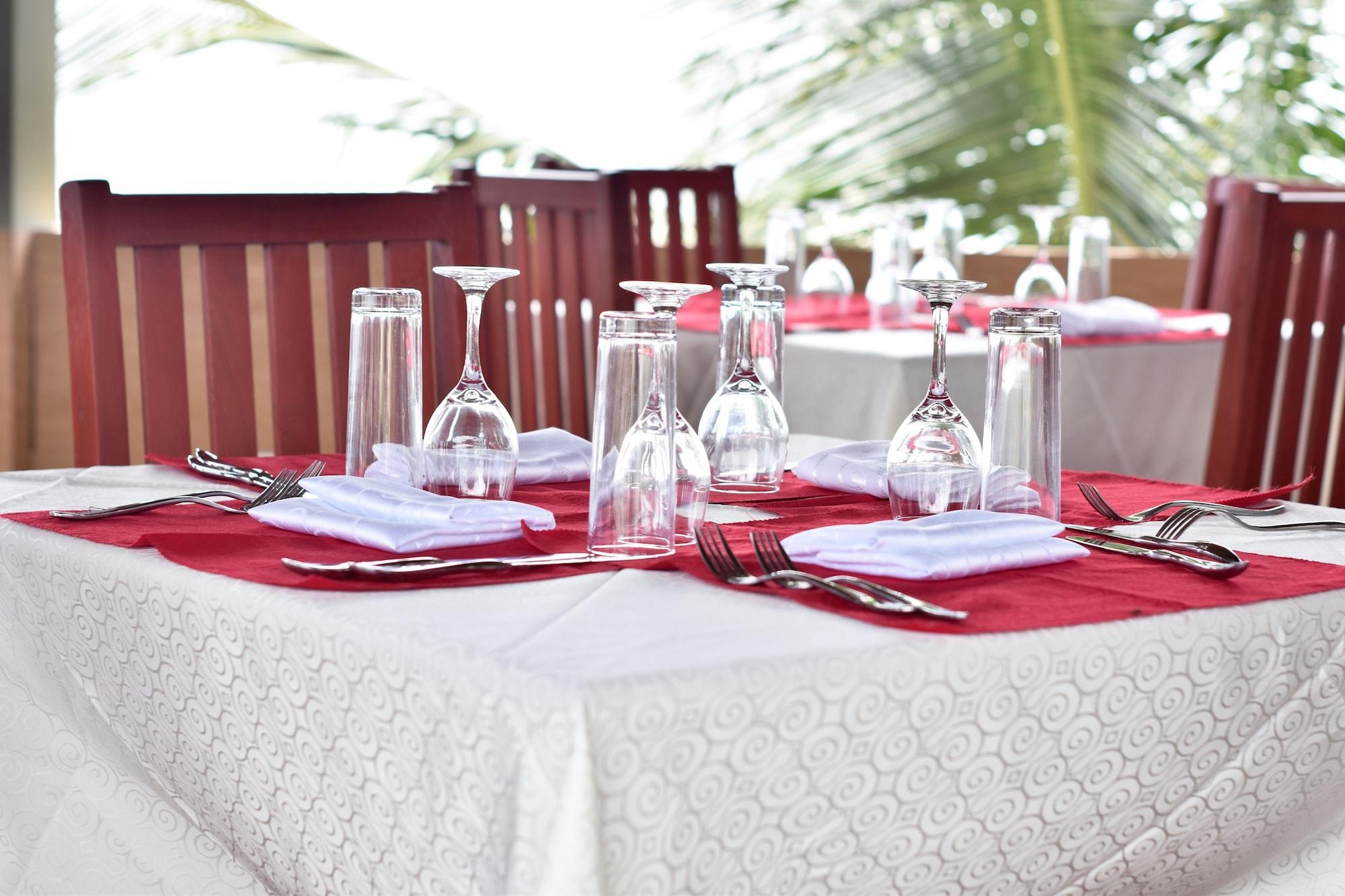 Sea Crest Hotel Kiwengwa Kültér fotó
